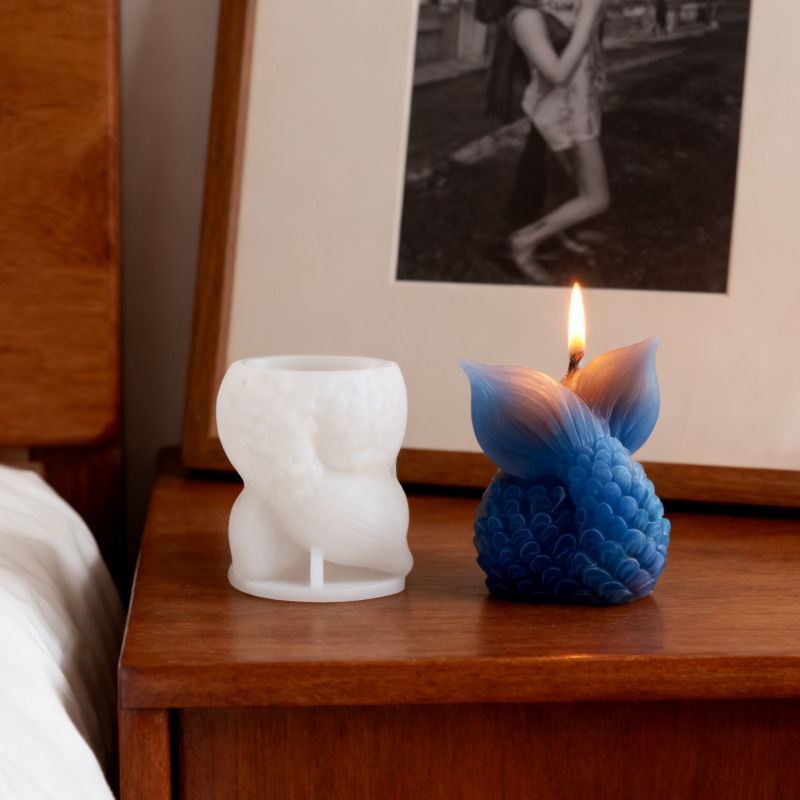 Candle Making Workshops - Mermaid Tail Candle Mold Ocean-Themed Mermaid